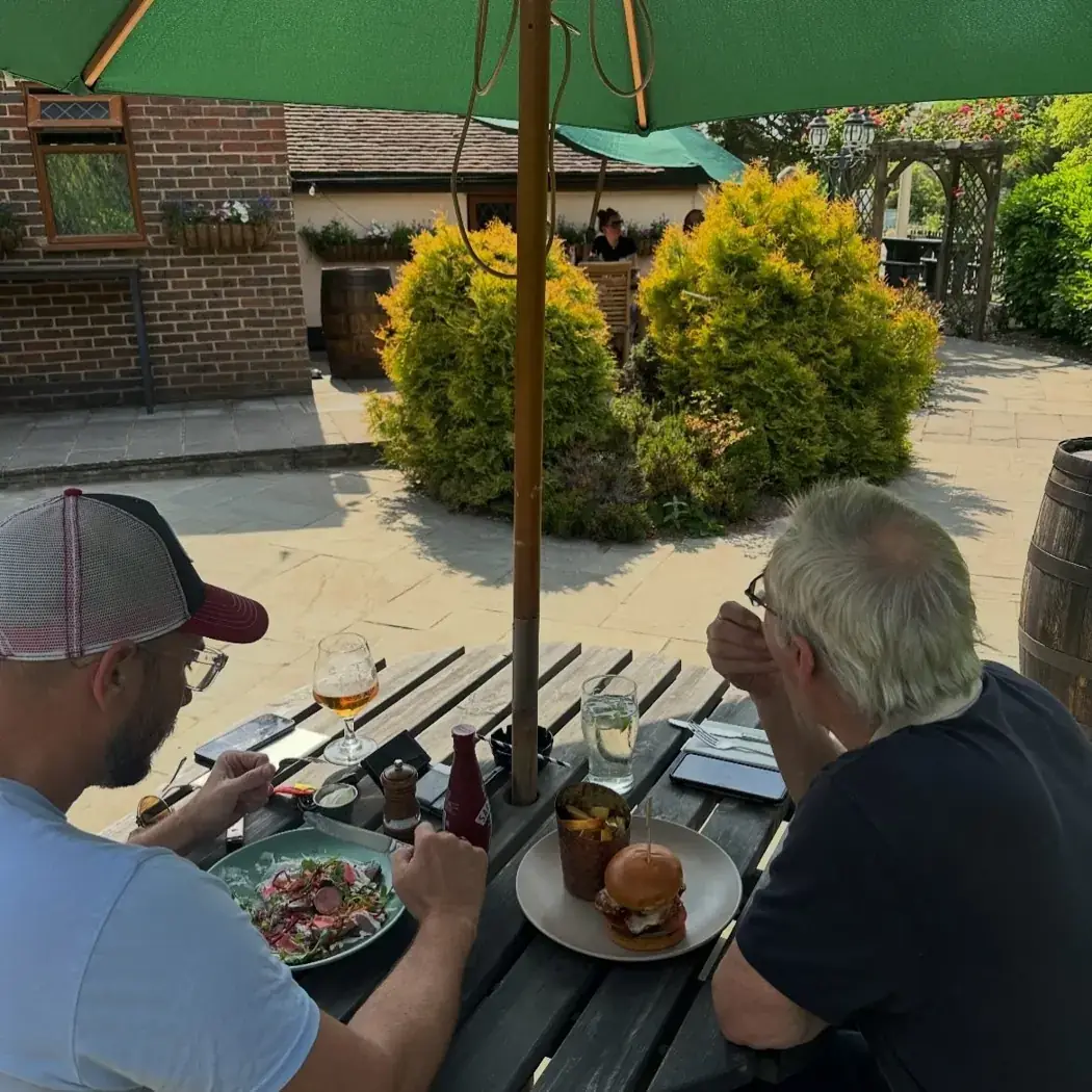 Garden service at The Yew Tree, Maidstone